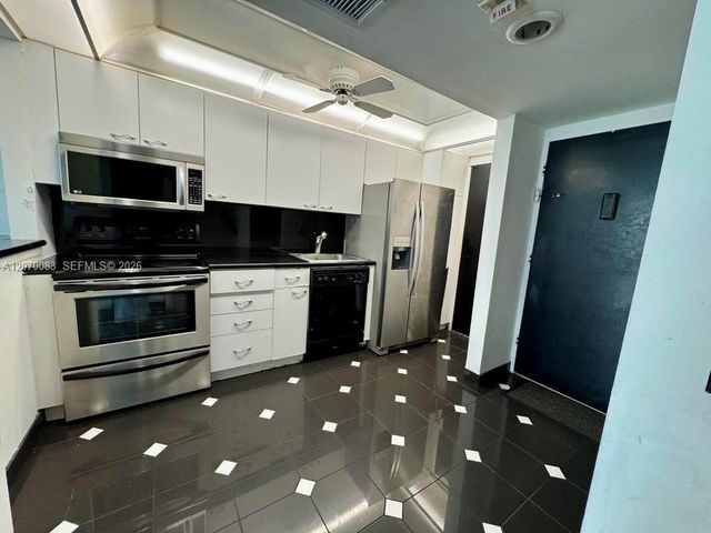 5401 Collins Avenue 144, Miami Beach, FL 33140