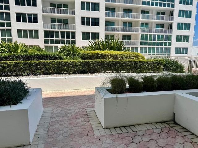 5401 Collins Avenue 144, Miami Beach, FL 33140