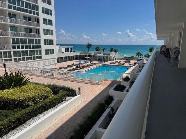 5401 Collins Avenue 144, Miami Beach, FL 33140