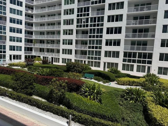 5401 Collins Avenue 144, Miami Beach, FL 33140