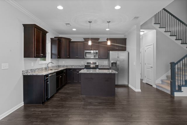 222 Hutch Ct, Gallatin, TN 37066