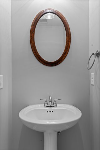 222 Hutch Ct, Gallatin, TN 37066