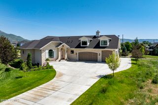 905 S Coldwater Way, Midway, UT 84049