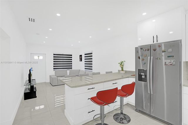 10529 NW 37th Ave, Miami, FL 33147