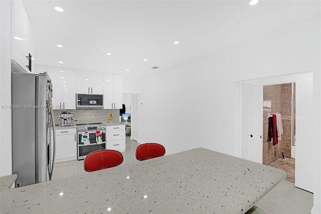 10529 NW 37th Ave, Miami, FL 33147