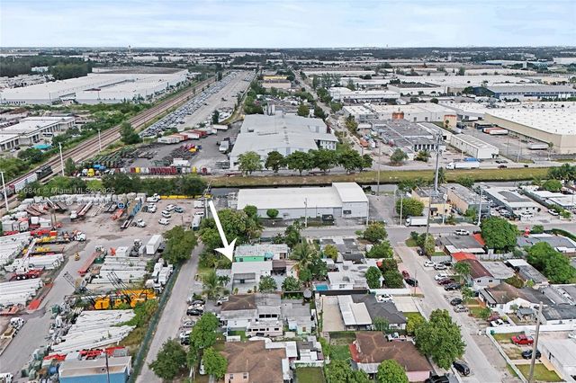 10529 NW 37th Ave, Miami, FL 33147