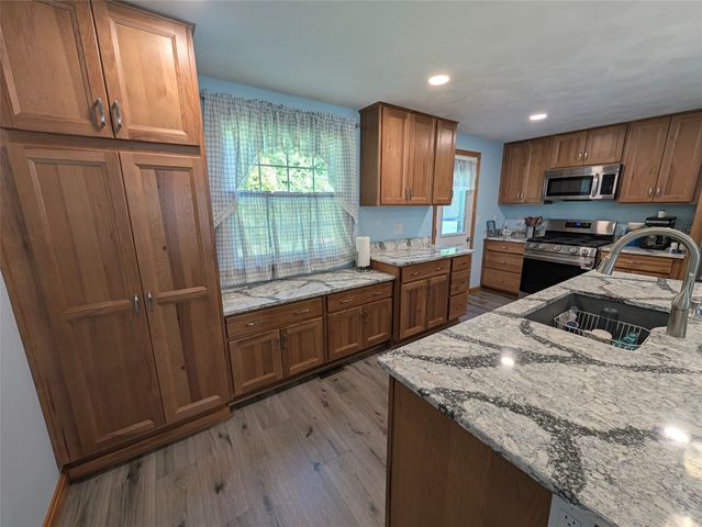 1109 NAGLE Road, Erie, PA 16511