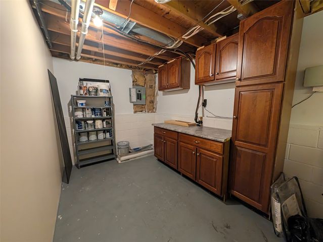 1109 NAGLE Road, Erie, PA 16511
