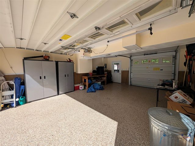 1109 NAGLE Road, Erie, PA 16511
