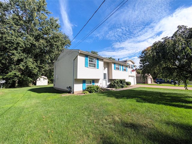 1109 NAGLE Road, Erie, PA 16511