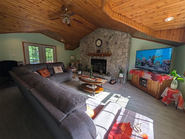 1109 NAGLE Road, Erie, PA 16511