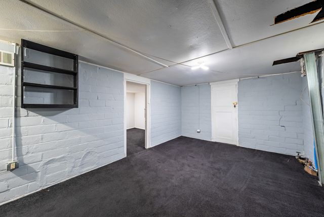 6202 SW 12th Street, Des Moines, IA 50315