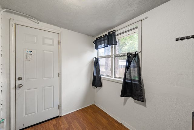 6202 SW 12th Street, Des Moines, IA 50315