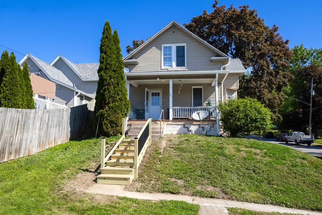 3103 Fairview Street, Davenport, IA 52804