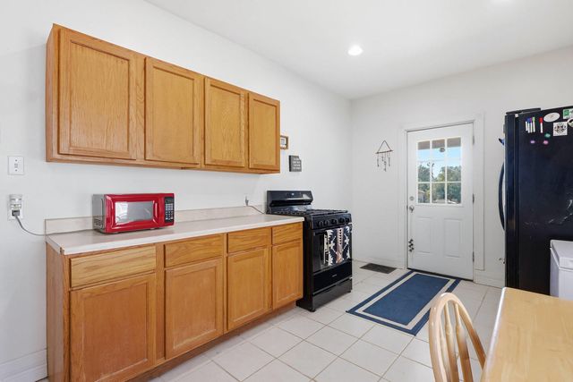 3103 Fairview Street, Davenport, IA 52804