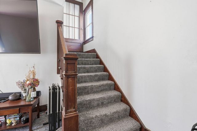 3103 Fairview Street, Davenport, IA 52804