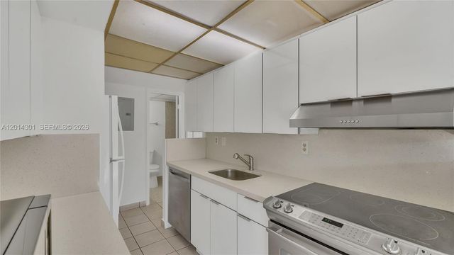9390 W Flagler Street 210A, Miami, FL 33174