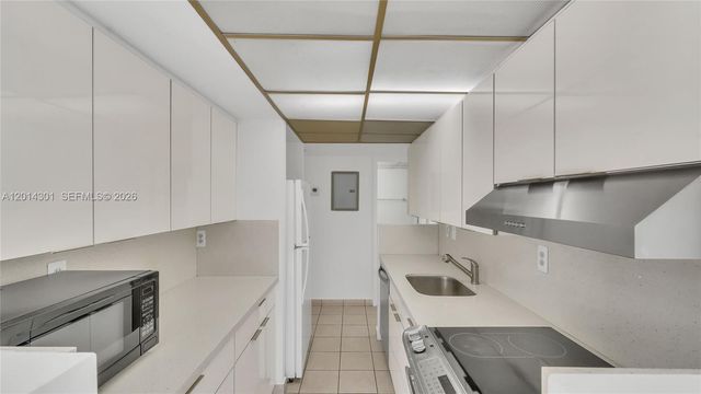 9390 W Flagler Street 210A, Miami, FL 33174