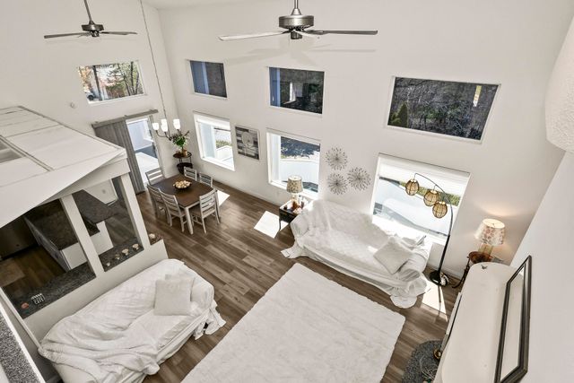 1952 Pointe Royale Drive, Branson, MO 65616