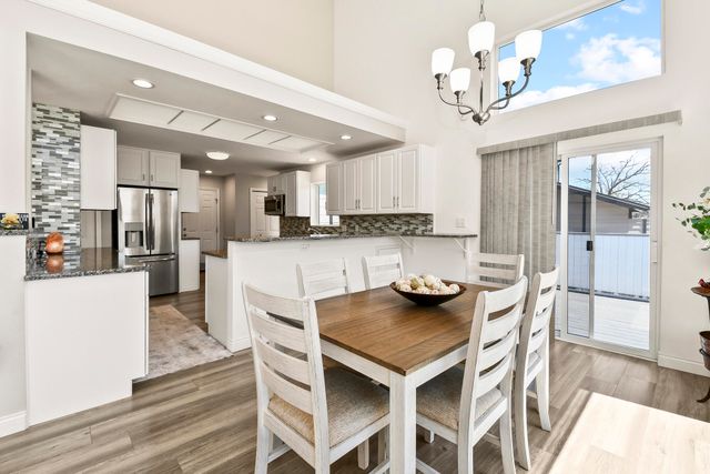 1952 Pointe Royale Drive, Branson, MO 65616