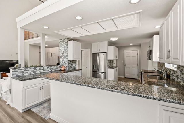 1952 Pointe Royale Drive, Branson, MO 65616