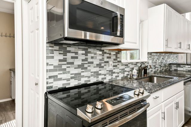 1952 Pointe Royale Drive, Branson, MO 65616