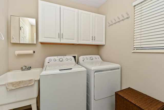 1952 Pointe Royale Drive, Branson, MO 65616