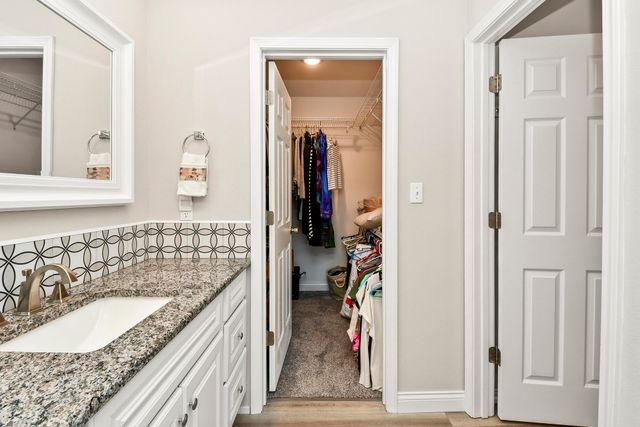 1952 Pointe Royale Drive, Branson, MO 65616