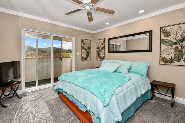 1952 Pointe Royale Drive, Branson, MO 65616