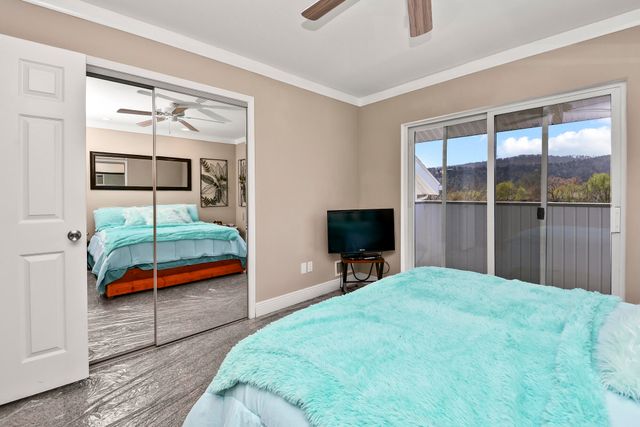 1952 Pointe Royale Drive, Branson, MO 65616