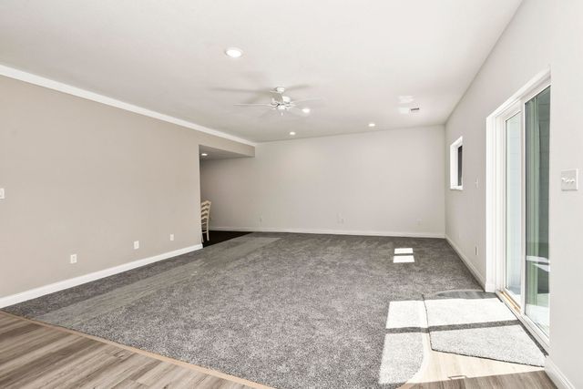 1952 Pointe Royale Drive, Branson, MO 65616