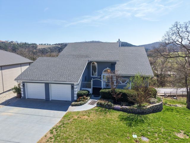 1952 Pointe Royale Drive, Branson, MO 65616