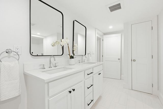 179 Main St 1, Medford, MA 02155