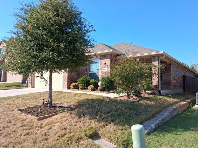 8205 Karole Drive, Fort Worth, TX 76120