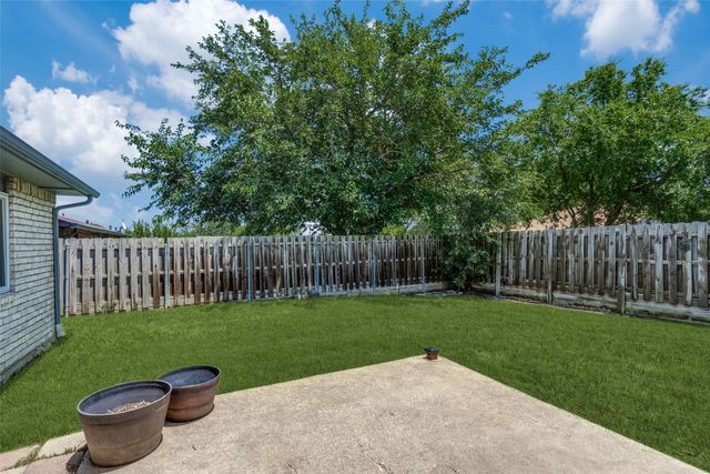 5405 Ragan Drive, The Colony, TX 75056