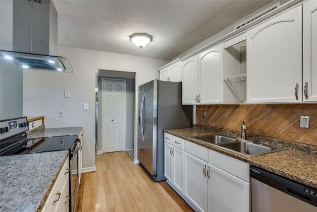 5405 Ragan Drive, The Colony, TX 75056