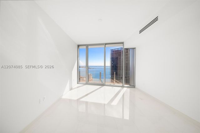 300 Biscayne Blvd Way 4605, Miami, FL 33131
