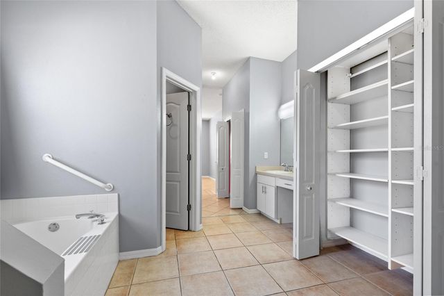 11 BAYSIDE DRIVE, Palm Coast, FL 32137