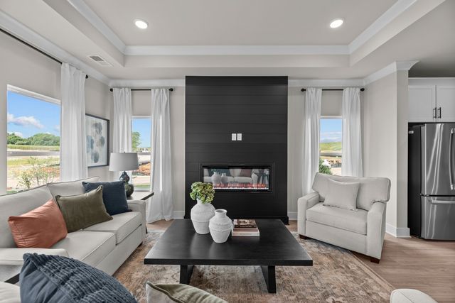 3200 Gravity Drive, Columbia, TN 38401