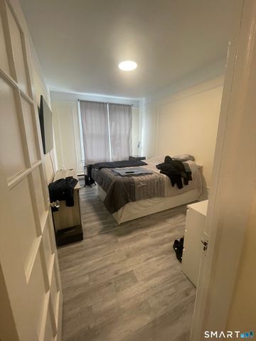 355 Greenwich Avenue 2A, Greenwich, CT 06830