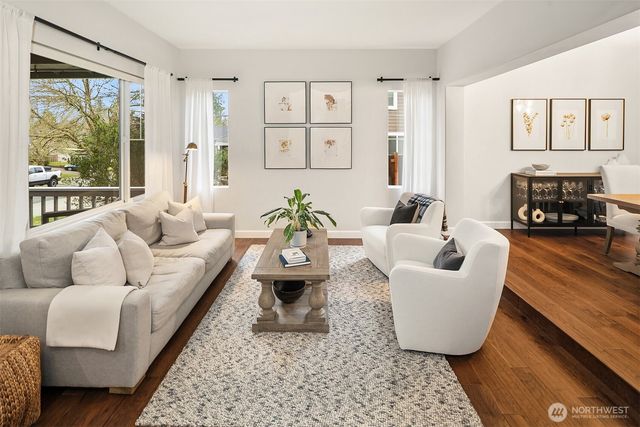 24046 SE 9th Court, Sammamish, WA 98075