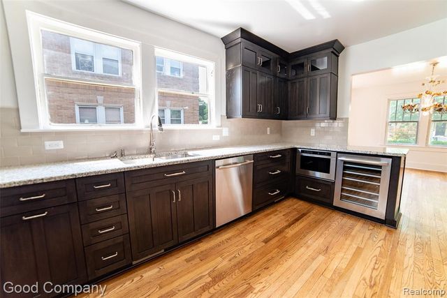 815 W 4th Street, Royal Oak, MI 48067