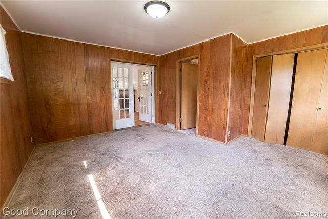 815 W 4th Street, Royal Oak, MI 48067