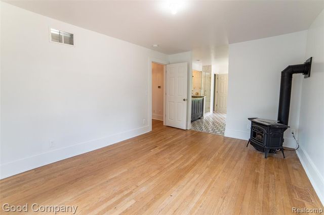 815 W 4th Street, Royal Oak, MI 48067
