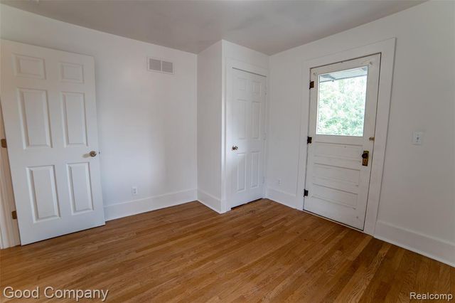 815 W 4th Street, Royal Oak, MI 48067
