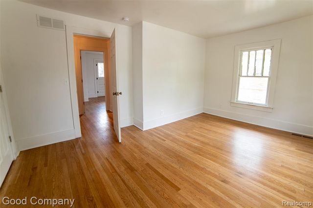 815 W 4th Street, Royal Oak, MI 48067