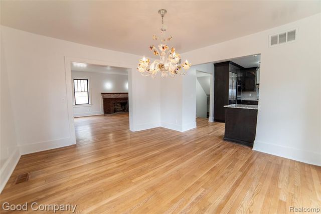 815 W 4th Street, Royal Oak, MI 48067