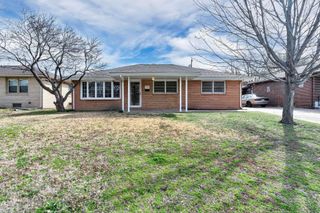 708 S Fabrique Dr, Wichita, KS 67218