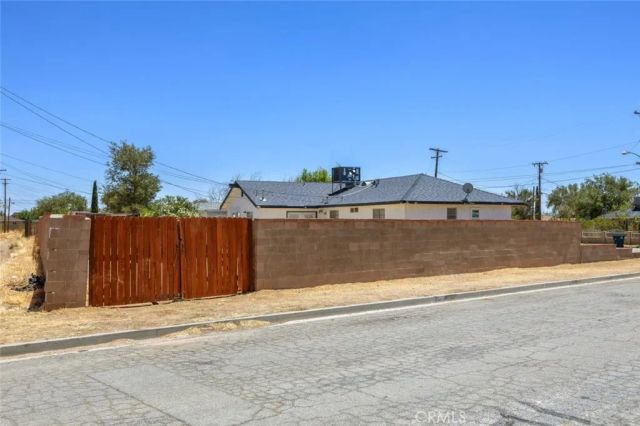 1837 Richard Avenue, Mojave, CA 93501