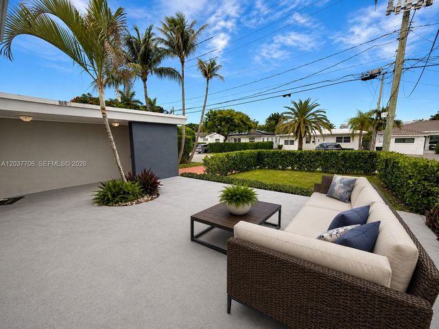 9156 Froude Ave, Surfside, FL 33154